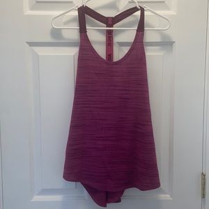 ✨Athletic spring sale!!✨Nike racer back tank